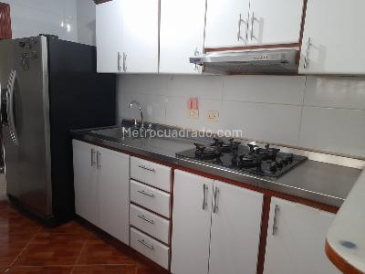 Apartamento de 3 alcobas en venta en Tequendama, Cali, 105 m² · foto 4 de 11