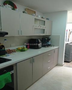 Casa de 4 alcobas en venta en El Castillo, Cali, 330 m² · foto 3 de 20