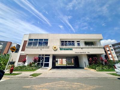 Apartamento de 3 alcobas en venta en Valle Del Lili, Cali, 68 m² · foto 2 de 20
