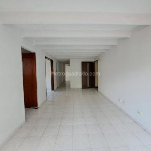 Apartamento en venta en Prados Del Norte, Cali · foto 4 de 20