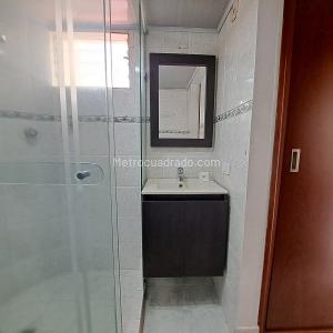 Apartamento en venta en Prados Del Norte, Cali · foto 19 de 20