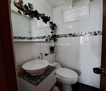 Apartamento de 3 alcobas en venta en Prados Del Norte, Cali, 77 m² · foto 11 de 20