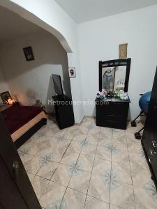Casa de 5 alcobas en venta en Cristobal Colon, Cali, 280 m² · foto 3 de 16