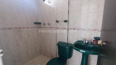 Apartamento de 2 alcobas en arriendo en Granada, Cali, 50 m² · foto 13 de 13