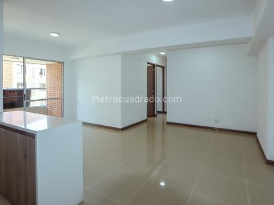 Apartamento de 3 alcobas en venta en Maria Auxiliadora, Sabaneta, 72 m² · foto 2 de 20
