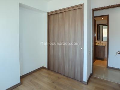 Apartamento de 3 alcobas en venta en Maria Auxiliadora, Sabaneta, 72 m² · foto 10 de 20