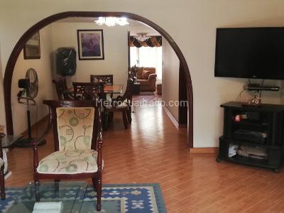 Casa de 5 alcobas en venta en Vipasa, Cali, 374 m² · foto 10 de 20