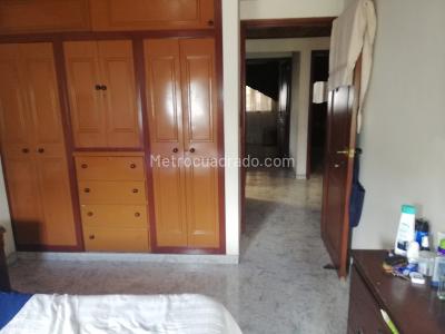 Casa de 5 alcobas en venta en Vipasa, Cali, 374 m² · foto 17 de 20
