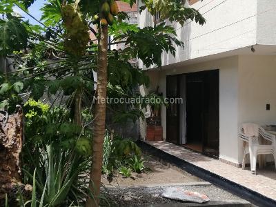 Casa de 5 alcobas en venta en Vipasa, Cali, 374 m² · foto 9 de 20