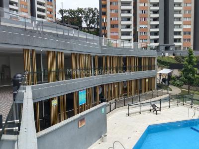 Apartamento de 3 alcobas en venta en San Gabriel, Bello, 51 m² · foto 16 de 19