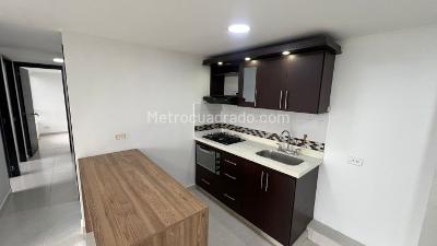 Apartamento de 3 alcobas en venta en Santa Maria 2, Itagüí, 56 m² · foto 2 de 20