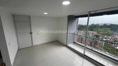 Apartamento de 3 alcobas en venta en Santa Maria 2, Itagüí, 56 m² · foto 5 de 20