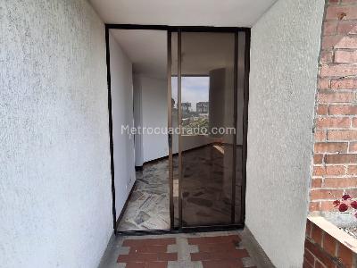 Apartamento de 3 alcobas en venta en La Hacienda, Cali, 107 m² · foto 8 de 20