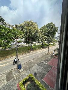 Apartamento de 2 alcobas en venta en La Flora, Cali, 98 m² · foto 11 de 18