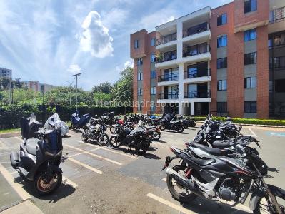 Apartamento de 2 alcobas en venta en Valle Del Lili, Cali, 56 m² · foto 14 de 20