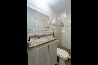 Apartamento de 3 alcobas en venta en Valle Del Lili, Cali, 78 m² · foto 15 de 20