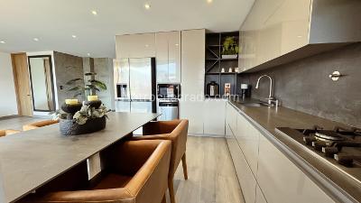 Apartamento de 3 alcobas en venta en Belen, Medellín, 118 m² · foto 2 de 17
