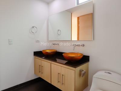 Apartamento de 5 alcobas en venta en Loma Benedictinos, Envigado, 220 m² · foto 14 de 20
