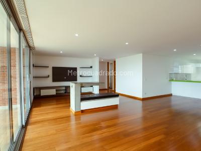 Apartamento de 5 alcobas en venta en Loma Benedictinos, Envigado, 220 m² · foto 4 de 20