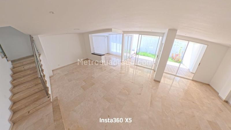 Casa – Cali, Comuna 22 - Más