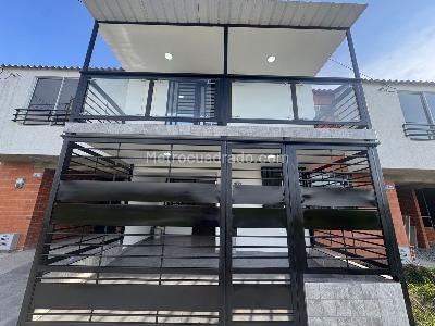Casa de 4 alcobas en venta en Parques De La Italia, Palmira, 100 m² · foto 8 de 20