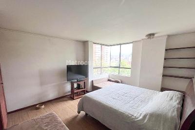 Apartamento de 3 alcobas en venta en El Tesoro, Medellín, 123 m² · foto 7 de 17