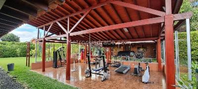 Casa de 5 alcobas en venta en Pance, Cali, 500 m² · foto 3 de 20
