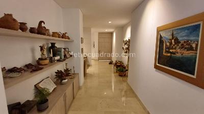 Apartamento de 3 alcobas en venta en Santa Rita, Cali, 253 m² · foto 10 de 12