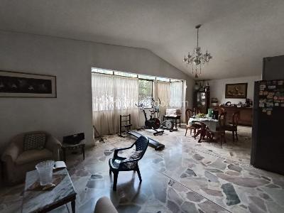 Casa de 5 alcobas en venta en Cristales, Cali, 380 m² · foto 3 de 14