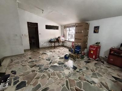 Casa de 5 alcobas en venta en Cristales, Cali, 380 m² · foto 10 de 14