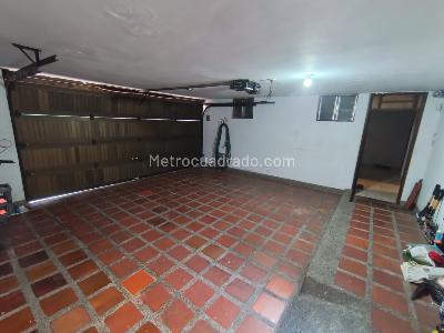 Casa de 5 alcobas en venta en Cristales, Cali, 380 m² · foto 14 de 14