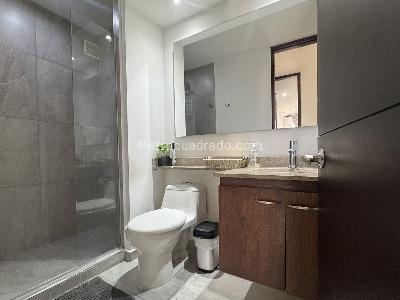 Apartamento en arriendo en Lalinde, Medellín · foto 14 de 20