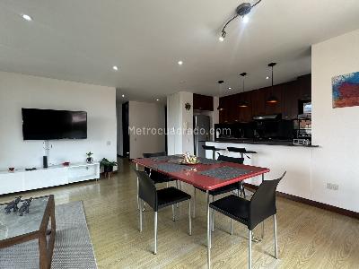 Apartamento en arriendo en Lalinde, Medellín · foto 16 de 20