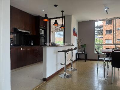 Apartamento en arriendo en Lalinde, Medellín · foto 2 de 20
