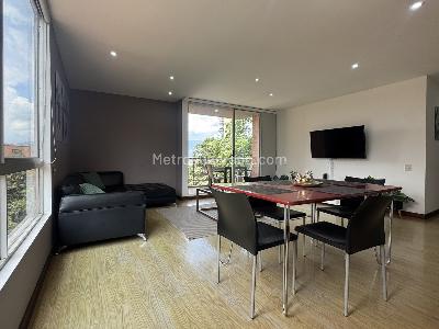 Apartamento en arriendo en Lalinde, Medellín · foto 6 de 20