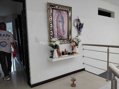 Casa de 5 alcobas en venta en El Ingenio, Cali, 330 m² · foto 12 de 20