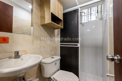 Apartamento en venta en El Poblado Ii, Cali · foto 16 de 17
