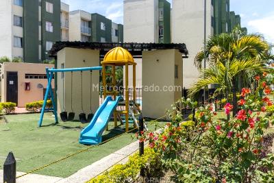 Apartamento en venta en El Poblado Ii, Cali · foto 3 de 17