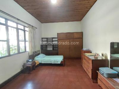 Casa de 4 alcobas en venta en San Fernando, Cali, 218 m² · foto 5 de 20