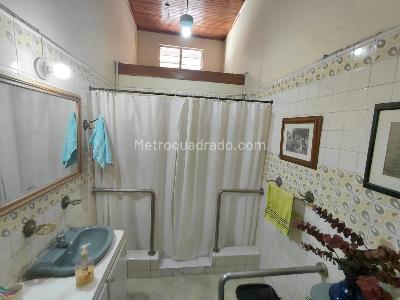 Casa de 4 alcobas en venta en San Fernando, Cali, 218 m² · foto 19 de 20