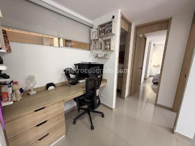 Apartamento de 2 alcobas en venta en Brisas De Los Alamos, Cali, 577 m² · foto 10 de 20