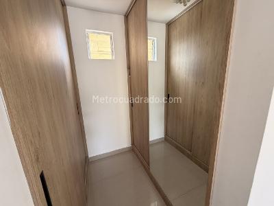 Apartamento de 2 alcobas en venta en Brisas De Los Alamos, Cali, 577 m² · foto 18 de 20
