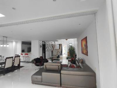 Casa de 4 alcobas en venta en Valle Del Lili, Cali, 300 m² · foto 6 de 20