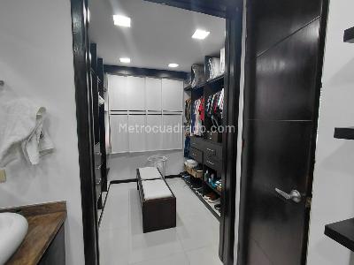 Casa de 4 alcobas en venta en Valle Del Lili, Cali, 300 m² · foto 19 de 20