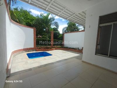 Casa de 4 alcobas en venta en Parcelaciones Pance, Cali, 250 m² · foto 3 de 20