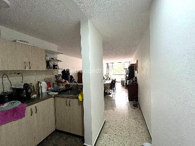 Apartamento de 2 alcobas en venta en Granada, Cali, 106 m² · foto 3 de 18