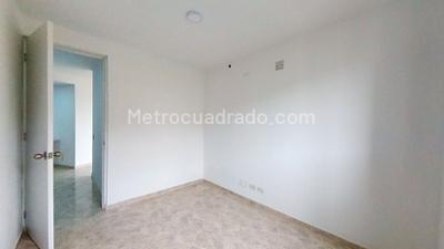 Apartamento de 3 alcobas en venta en Ciudad Melendez, Cali, 79 m² · foto 10 de 20