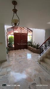 Casa de 5 alcobas en venta en Pance, Cali, 450 m² · foto 2 de 20