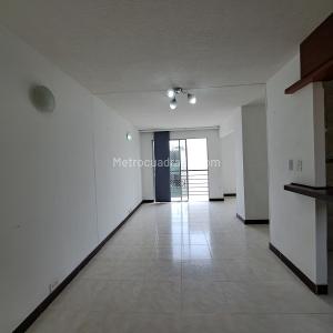 Apartamento de 2 alcobas en venta en Alamos, Cali, 61 m² · foto 2 de 20