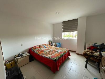 Apartamento de 3 alcobas en venta en San Antonio De Pereira, Rionegro, 92 m² · foto 4 de 9